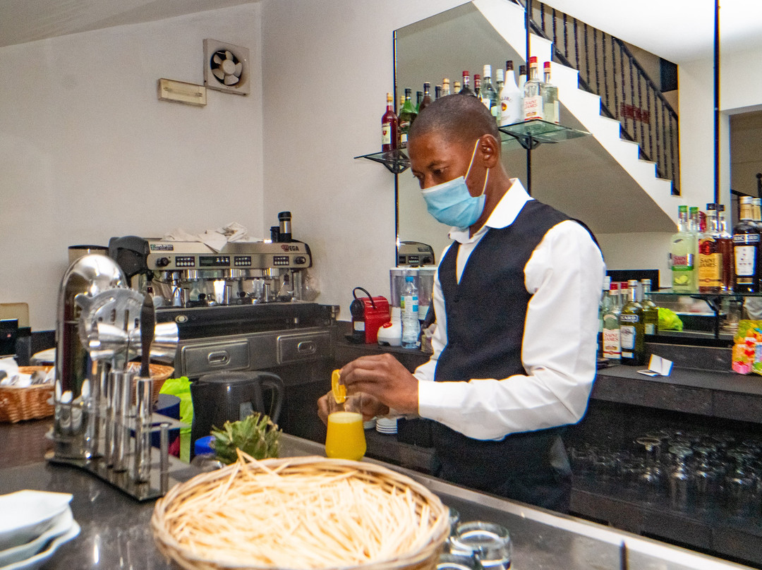 Hotel le Rocher主图