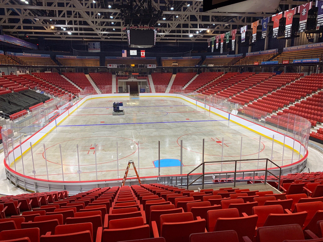 Herb Brooks Arena-普莱西德湖必去景点