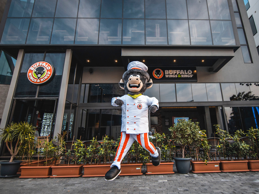 Buffalo Wings & Rings