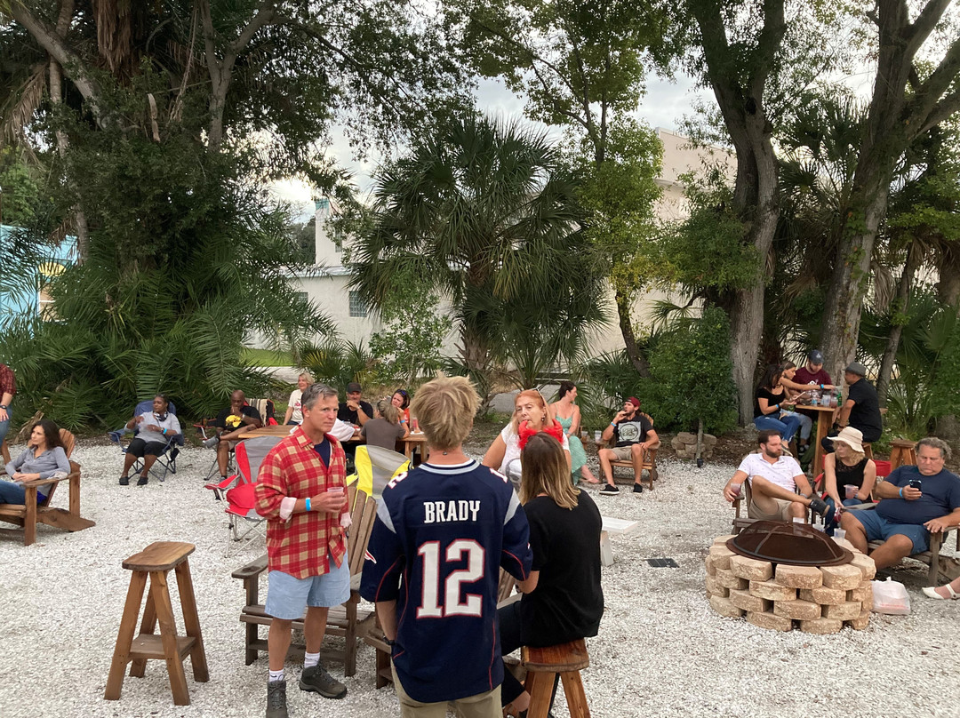 Tarpon Springs Distillery-塔彭斯普林斯必去景点