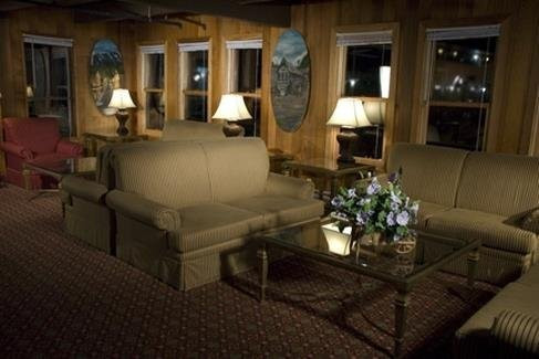 Holland America Skagway Inn主图