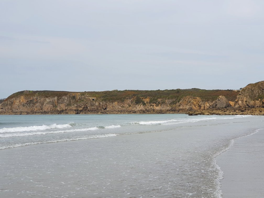 Plage des Blancs Sablons-勒孔凯必去景点