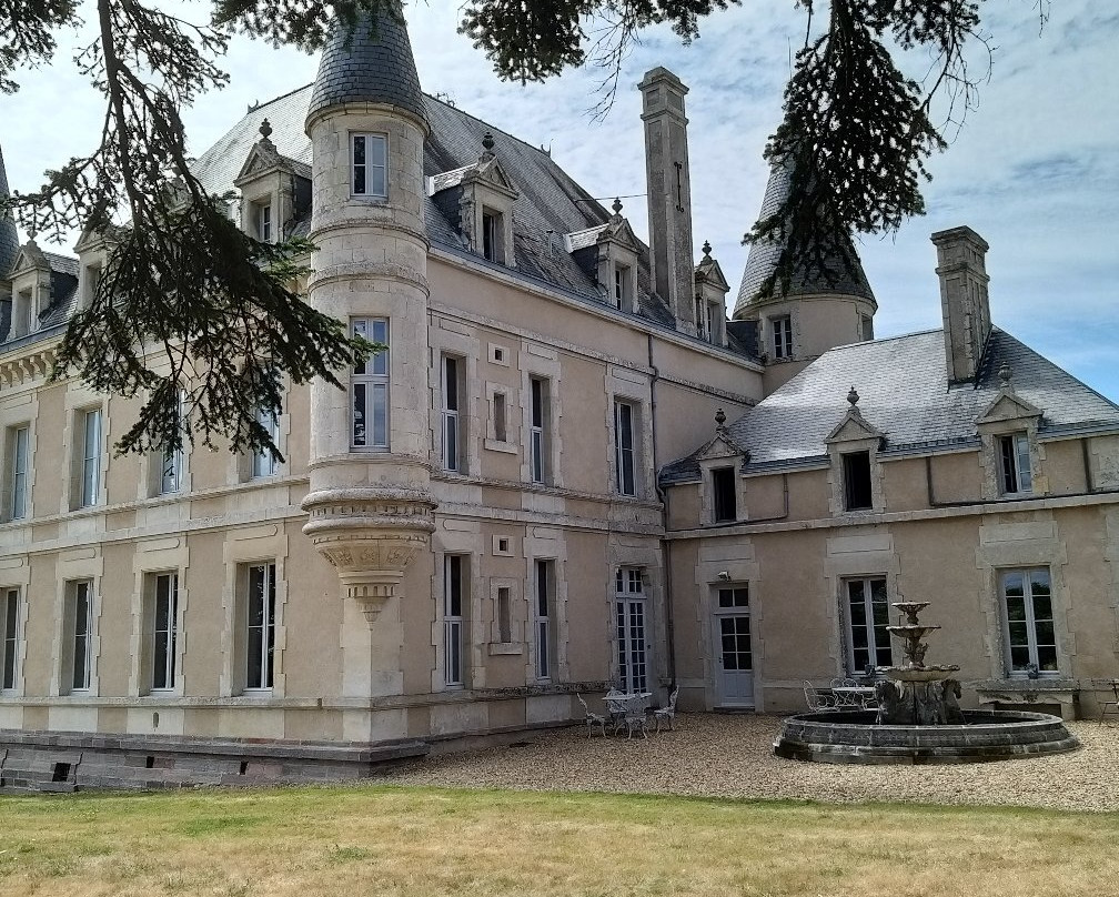 Chateau De La Goujonnerie主图
