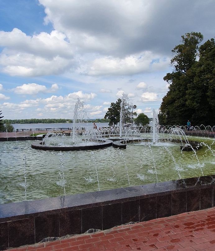 Singing Fountains-萨马拉必去景点