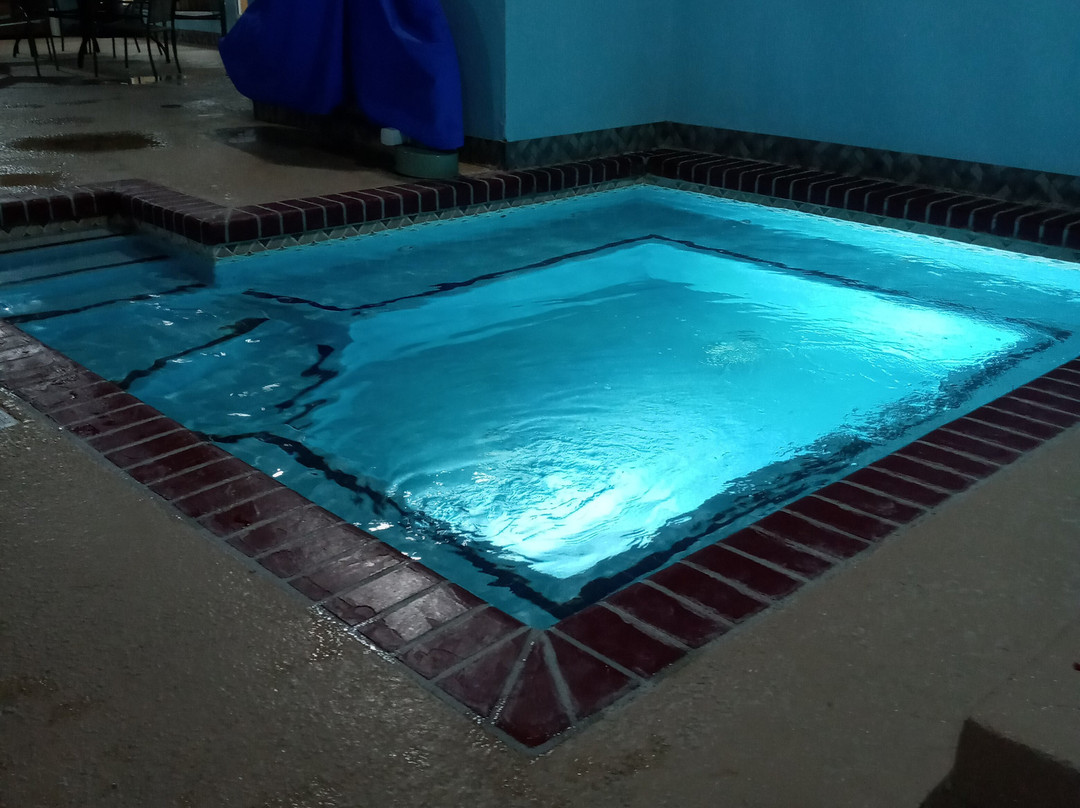 Parkfield Inn Warsaw主图