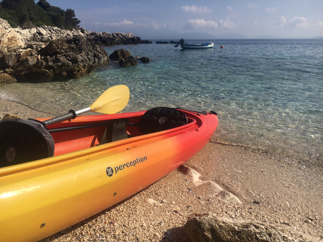 Fiskardo Kayaks and SUP-菲斯卡尔宗必去景点