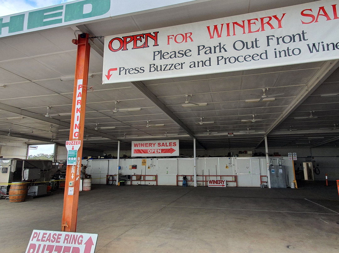 Golden Drop Mango Winery-Biboohra必去景点