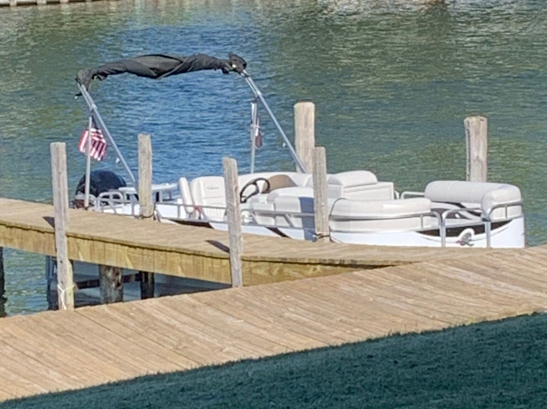 Fleewood Inn & Suites主图