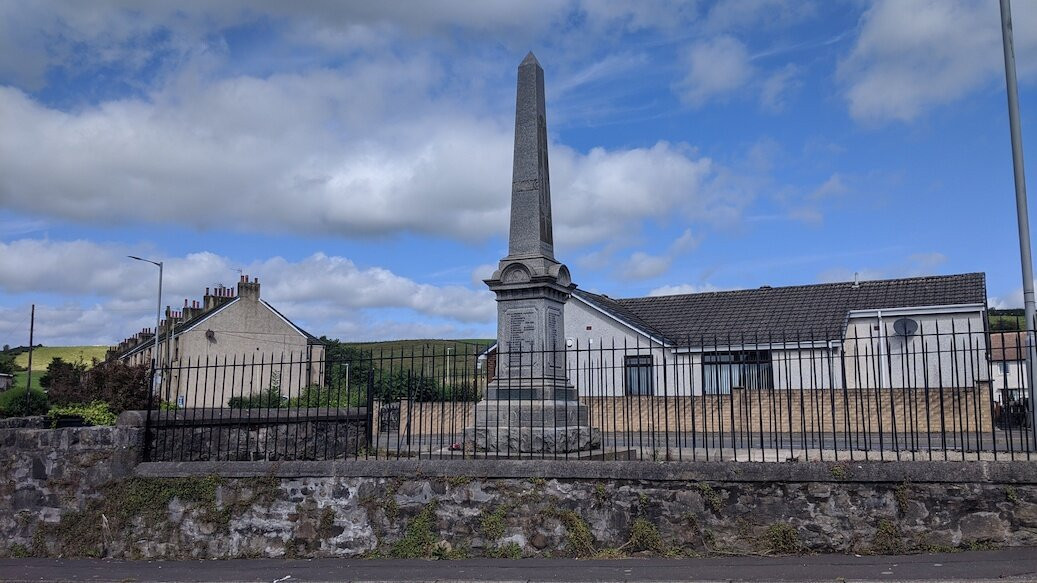 Longcroft War Memorial-Longcroft必去景点