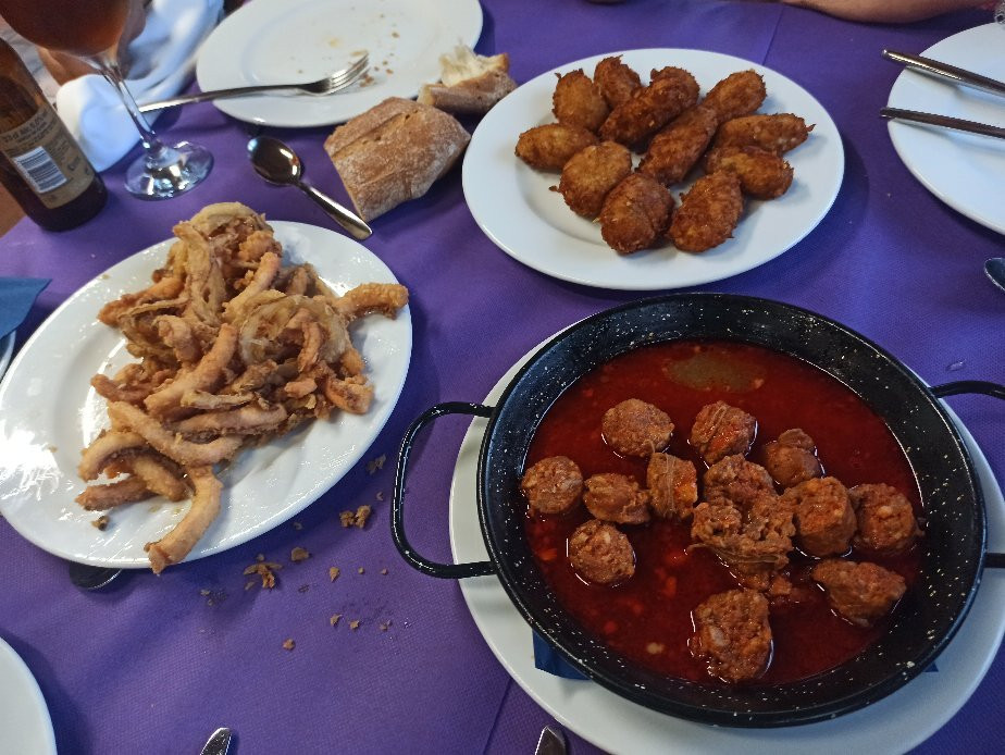 El Roblon de Cabuerniga主图