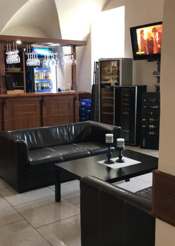 Hotel Jeleň & Reštaurácia Terasa