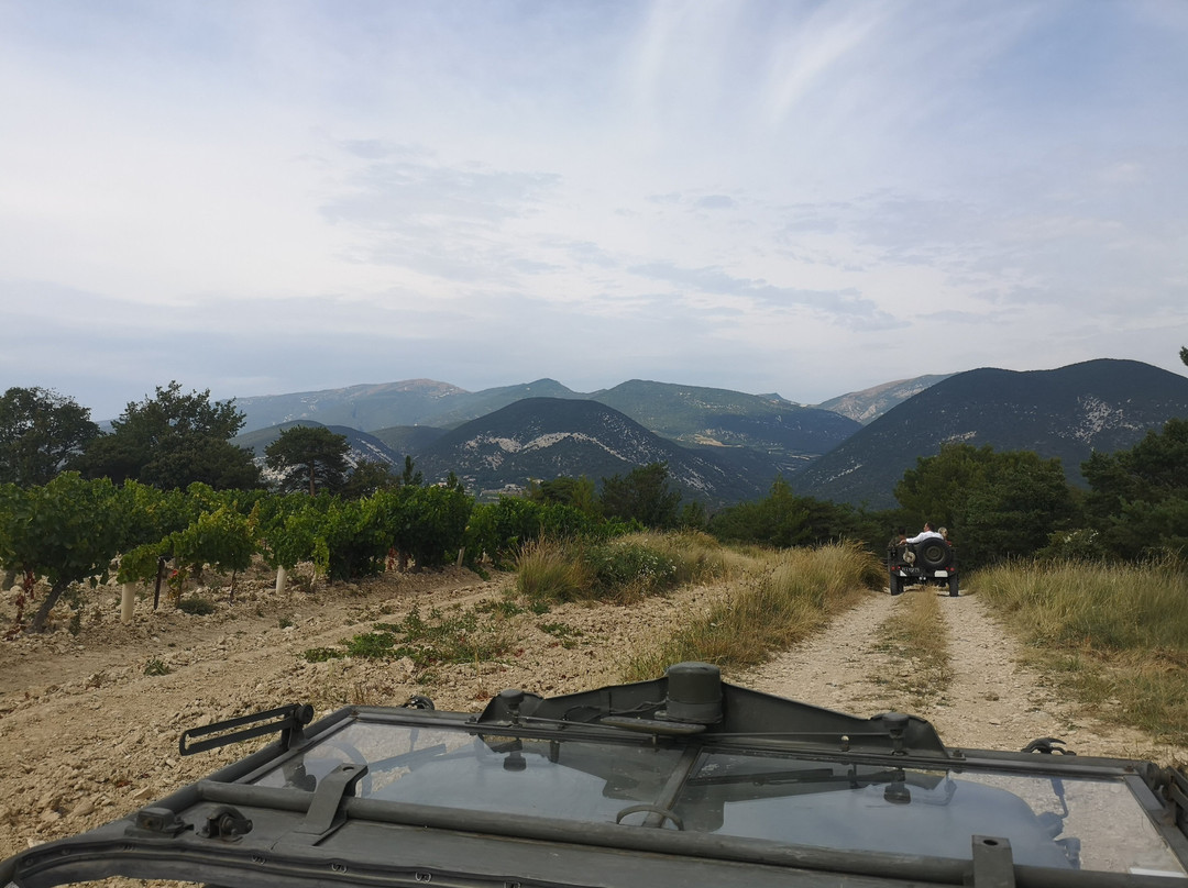 Nyons Jeep Découverte景点图片