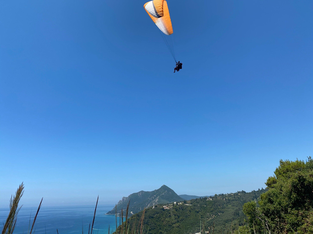 Corfu Paragliding Tandem Flights-科孚必去景点