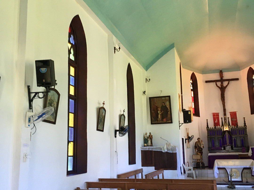 Church of the Holy Family-哈皮迪必去景点