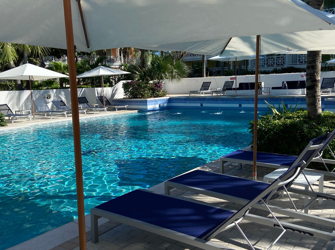 情人节滨海度假村主图