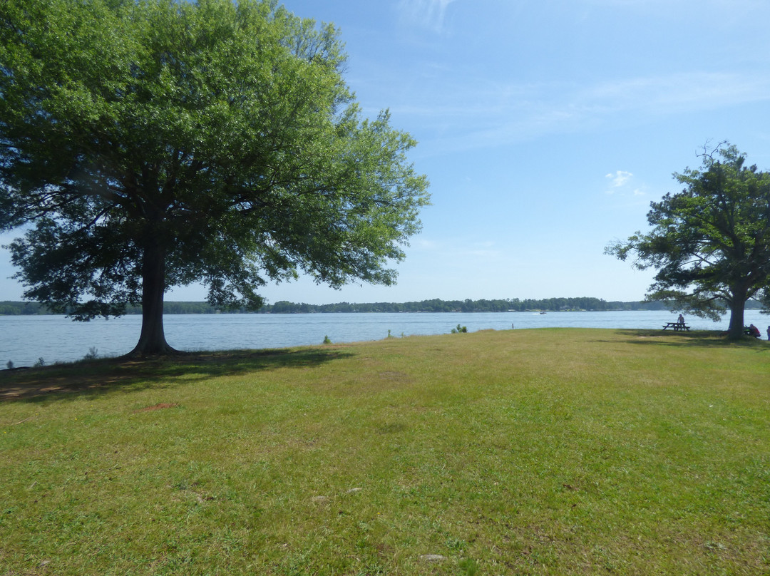 Lake Greenwood State Park景点图片