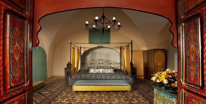 泽昂山酒店主图