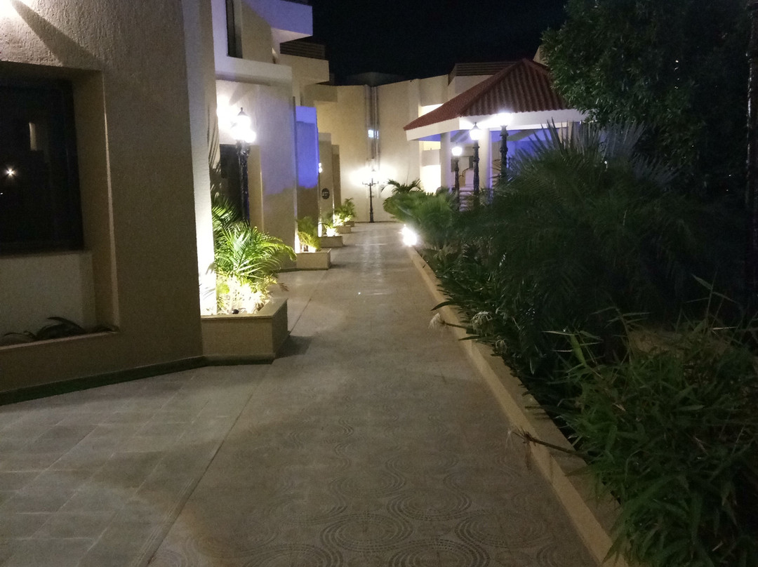 Mango Hotels Select Dwarka主图