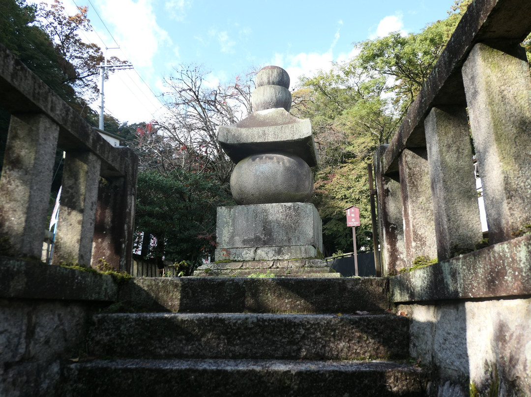 Sailing Monument-八幡市必去景点