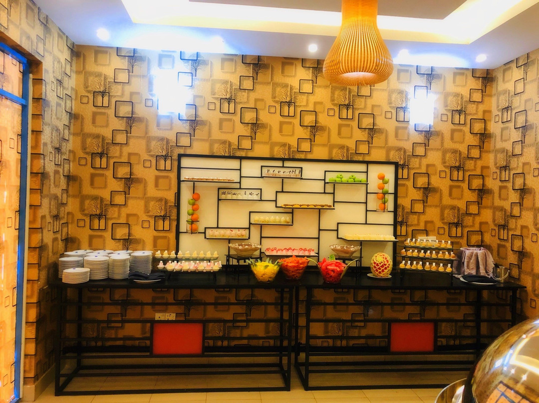 欧洲之星酒店主图