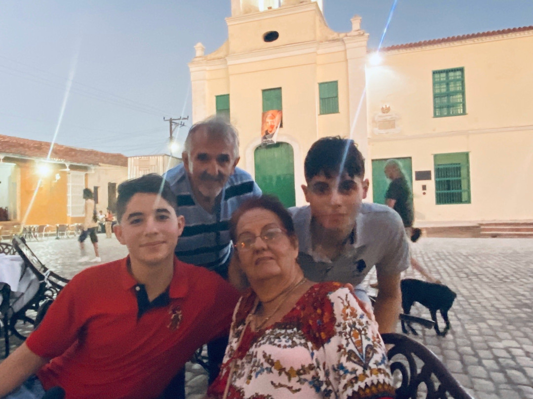 Plaza San Juan de Dios景点图片