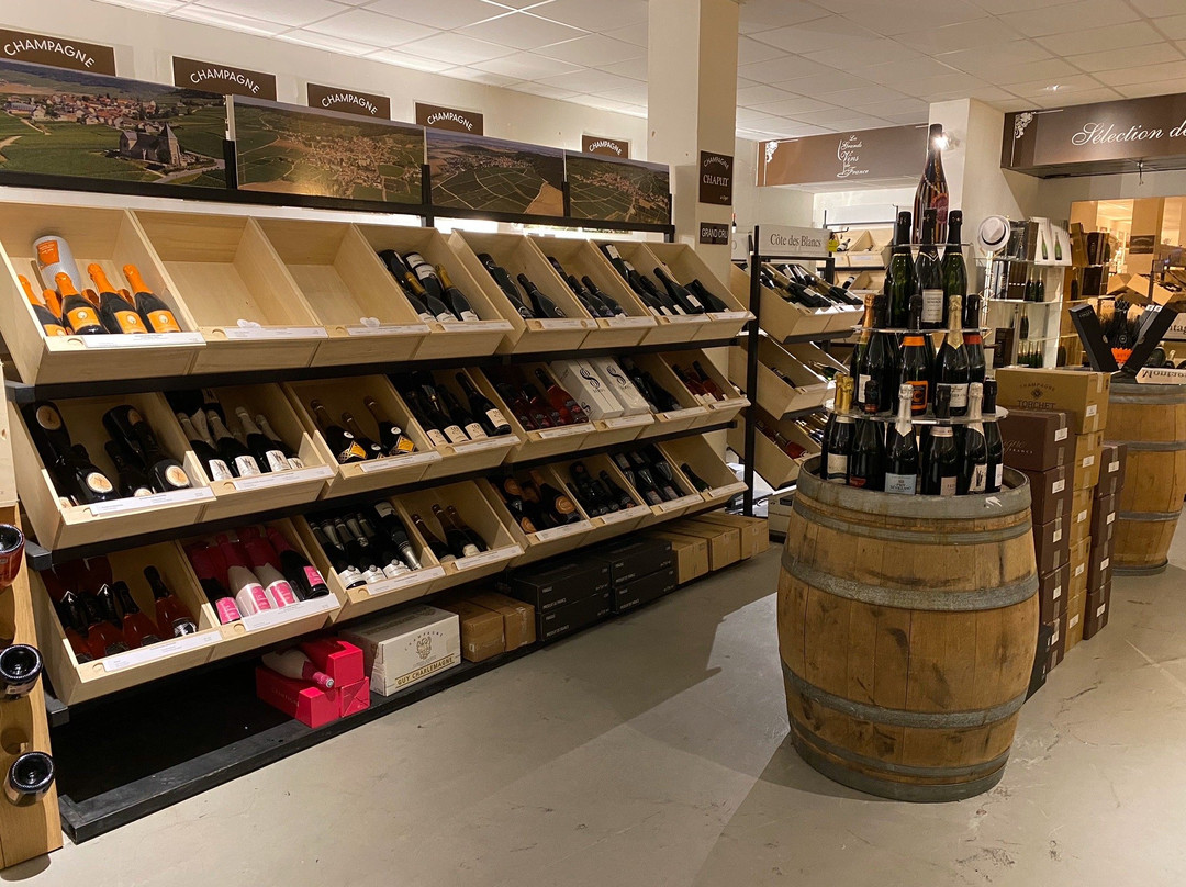 Les Grands Vins de France-埃佩尔内必去景点