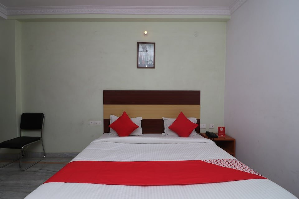 OYO 14898 Hotel Dwarika主图