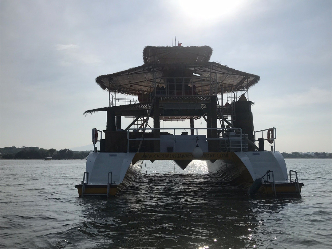 Karimunjawa Party Boat-卡里蒙加瓦必去景点