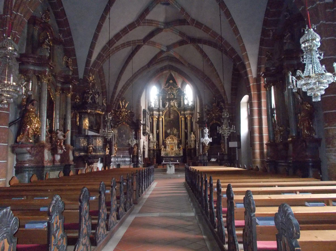 Stadtpfarrkirche Bruck-布鲁克安德莫尔必去景点