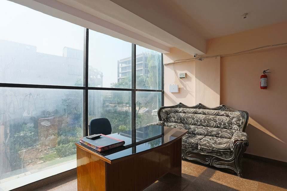 OYO 48576 M3m Paradise主图