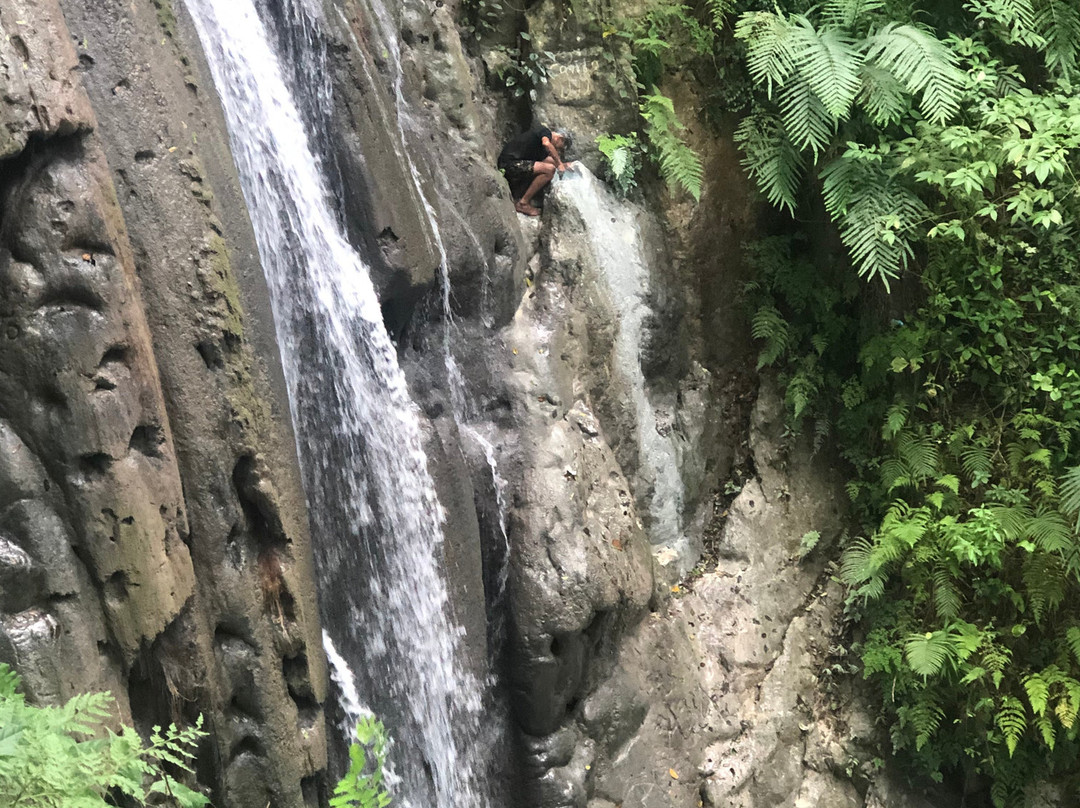 Monumento Natural El Saltadero-Cabrera必去景点