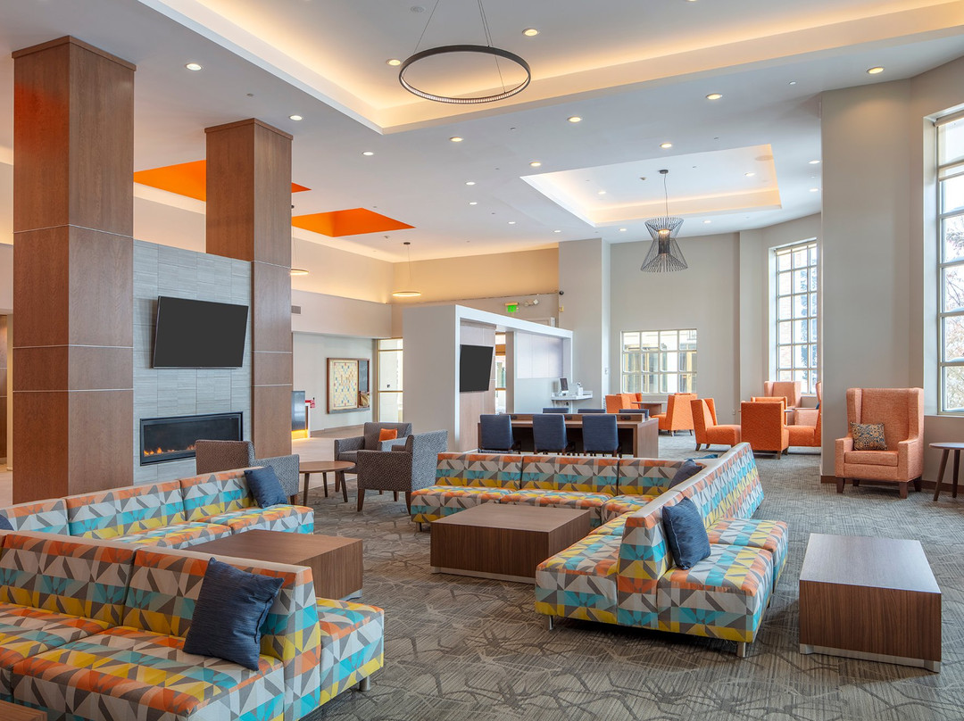 Collegian Hotel & Suites, Trademark Collection By Wyndham主图