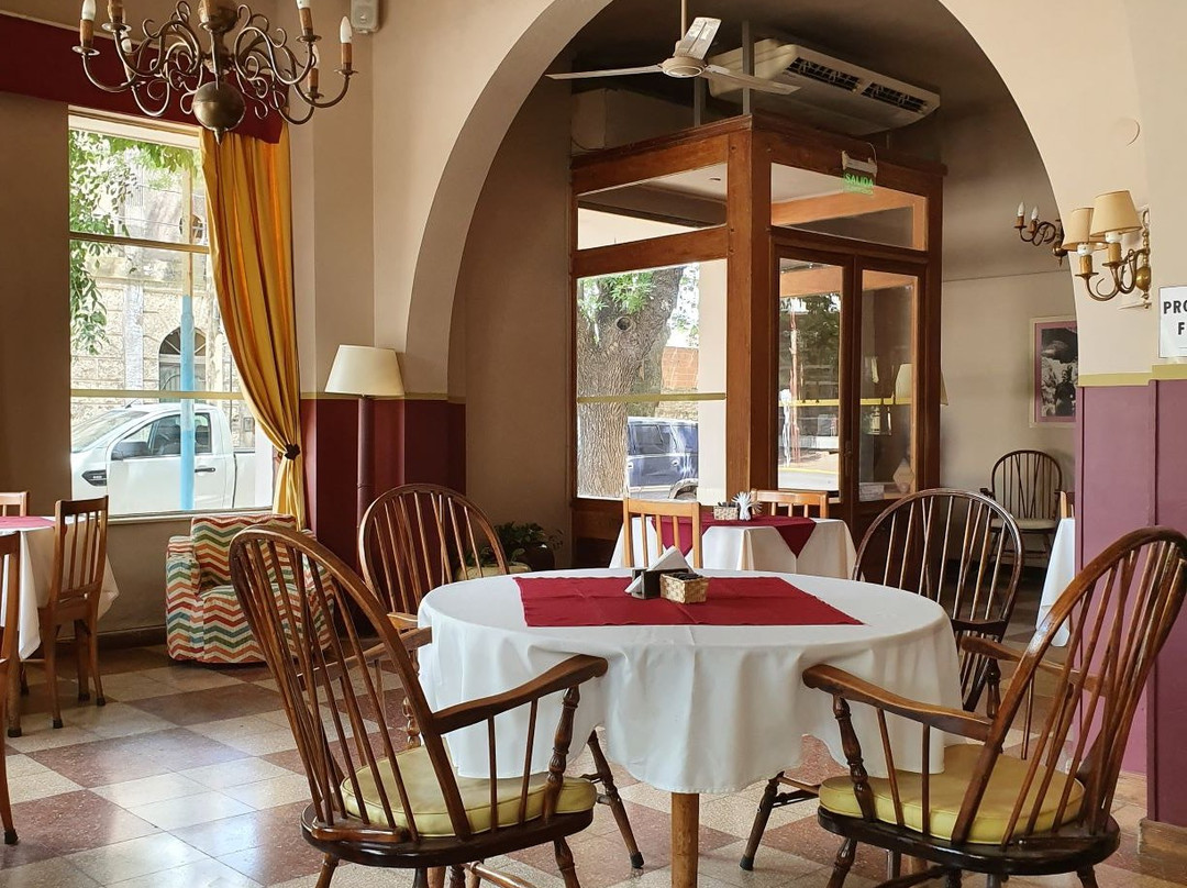 Gran Hotel Avenida主图