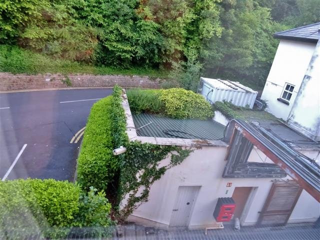 阿迪兰豪斯酒店主图