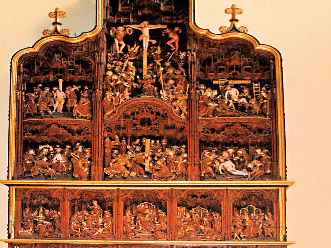 Collégiale Saint-Denis-列日必去景点