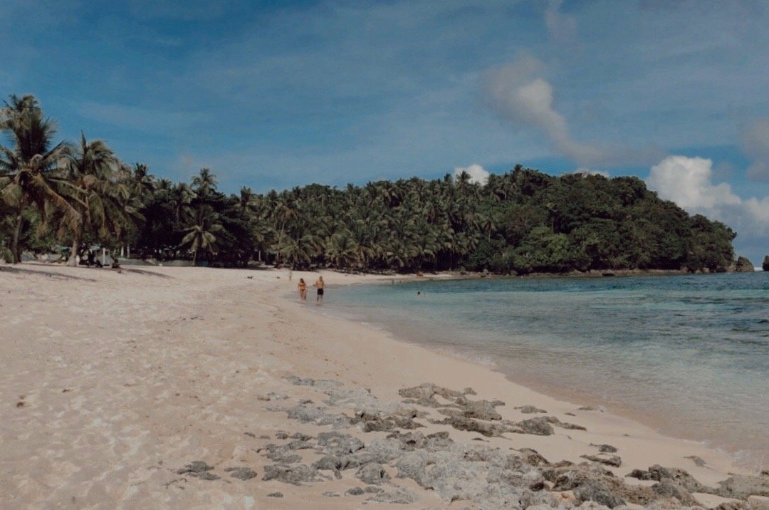 Magpupungko Beach景点图片