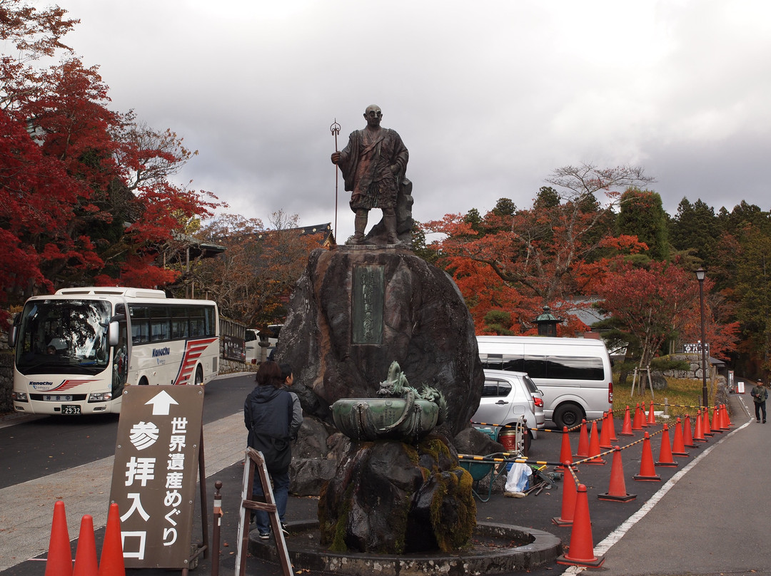 Statue of Shodo Shonin-日光市必去景点