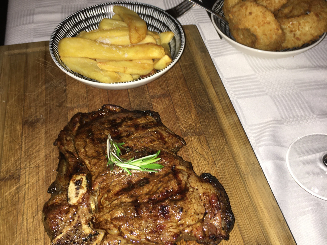 The Hussar Grill GrandWest (Goodwood)餐厅/美食点评 餐厅地址/餐厅电话/餐厅周边信息/餐厅推荐菜