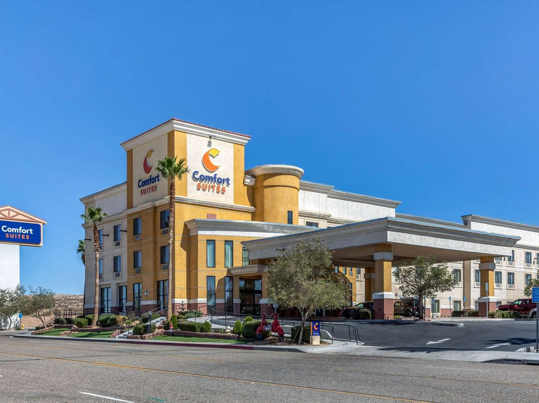 Comfort Suites Barstow Near I-15主图