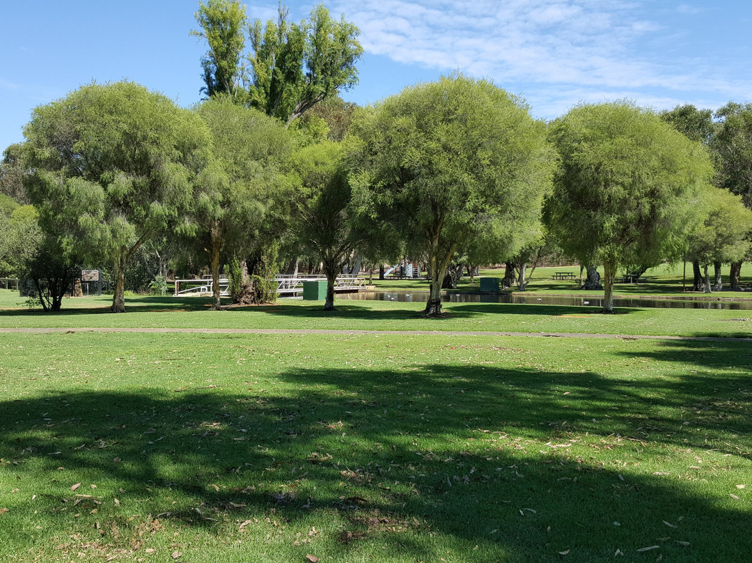 Granville Park景点图片