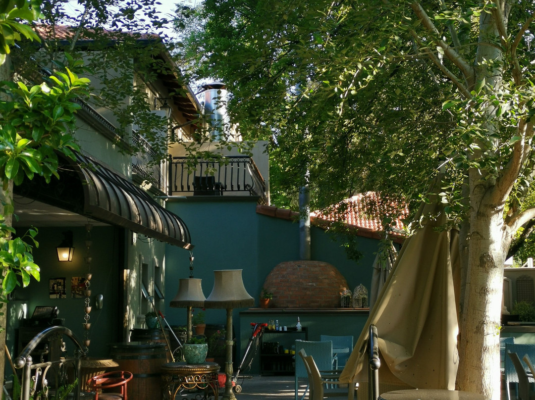 Three Rivers Lodge主图