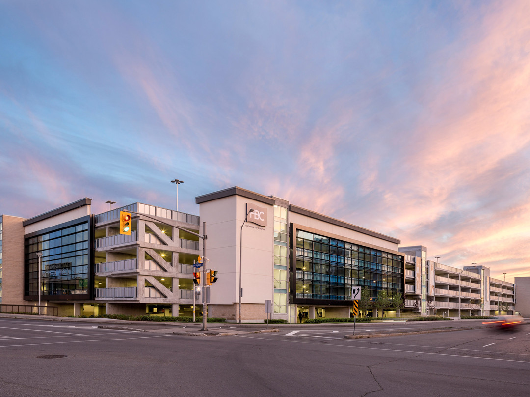 Bayshore Shopping Centre-渥太华必去景点