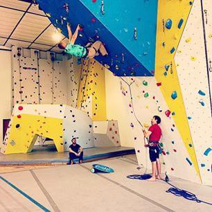 Newcastle旅游景点-Climb UP