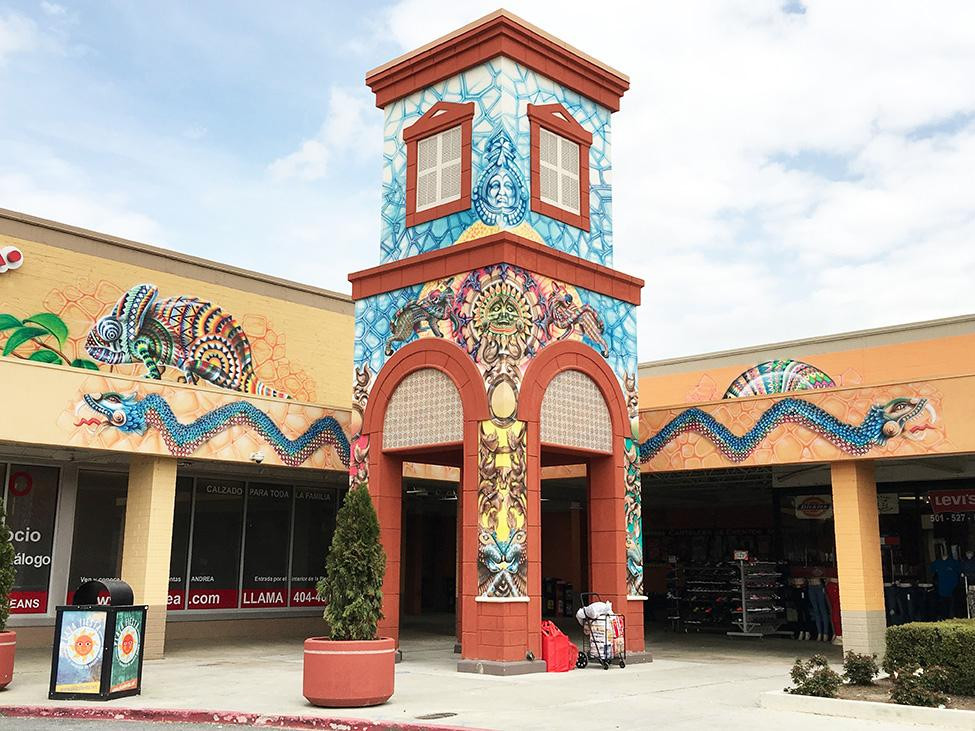 Chamblee旅游景点-Plaza Fiesta