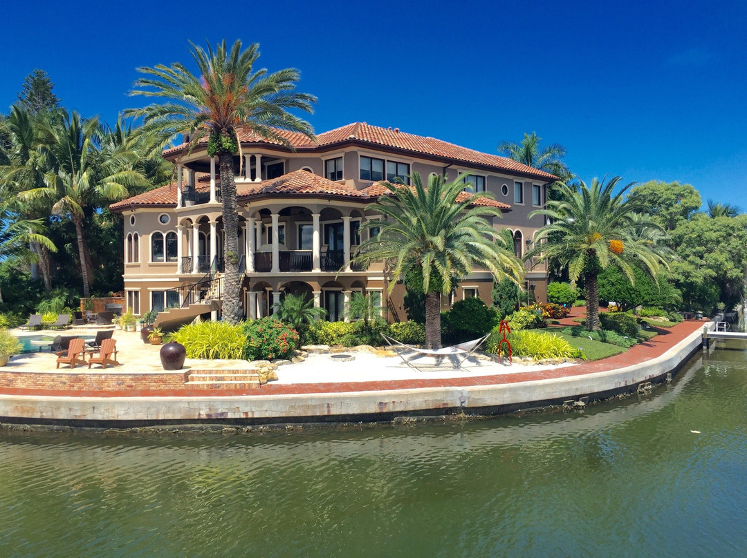 萨拉索塔旅游景点-Siesta Key Village