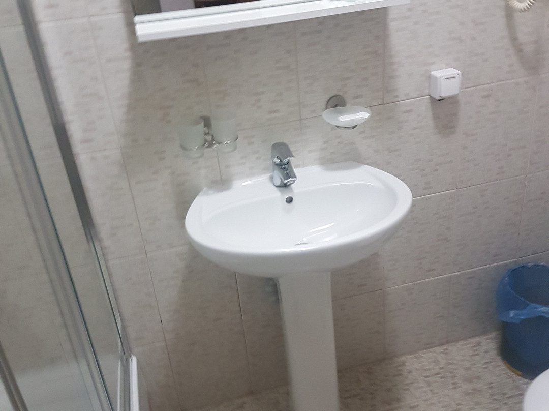Slavutych Hotel主图