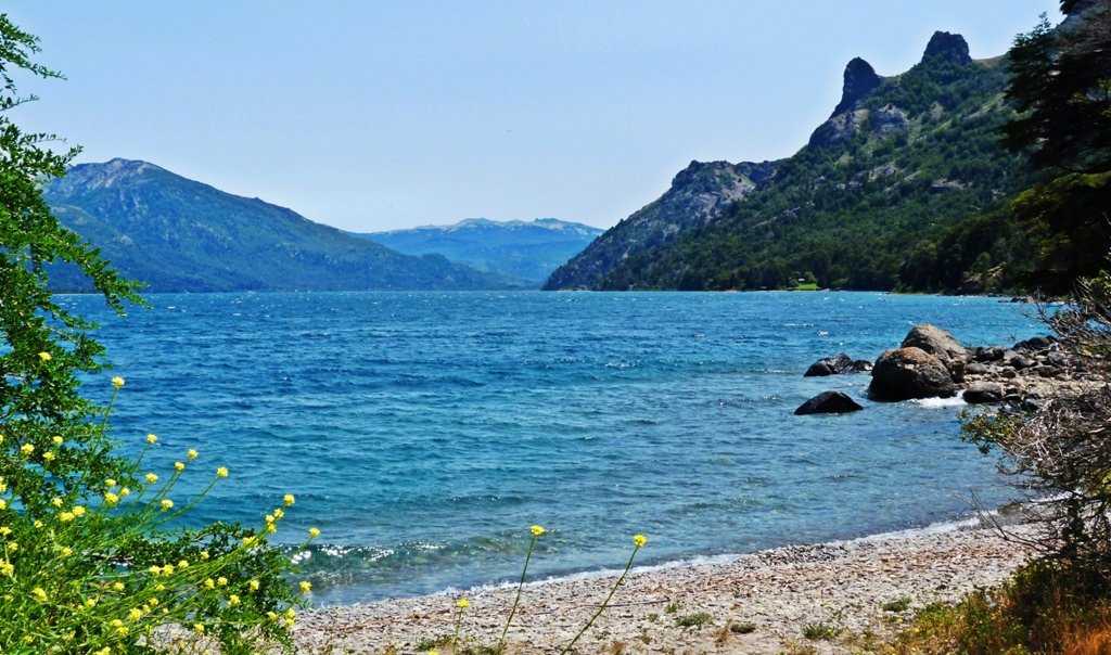 Lago Meliquina景点图片