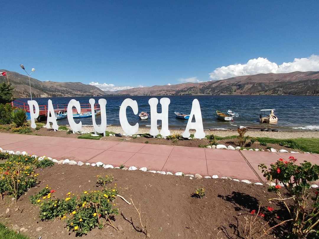 Laguna de Pacucha景点图片
