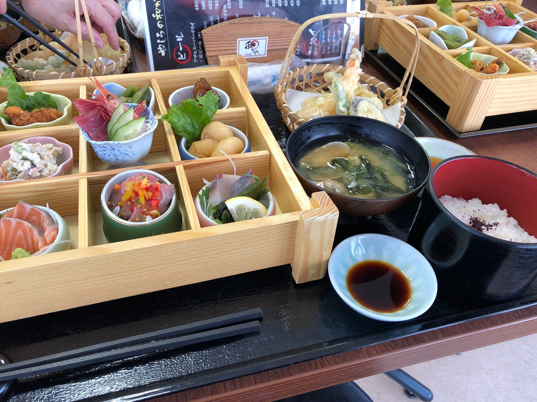 加东市餐馆和美食-The Sum of the Yashiro Gaya