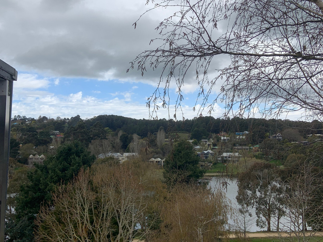 Balconies Lakeside主图